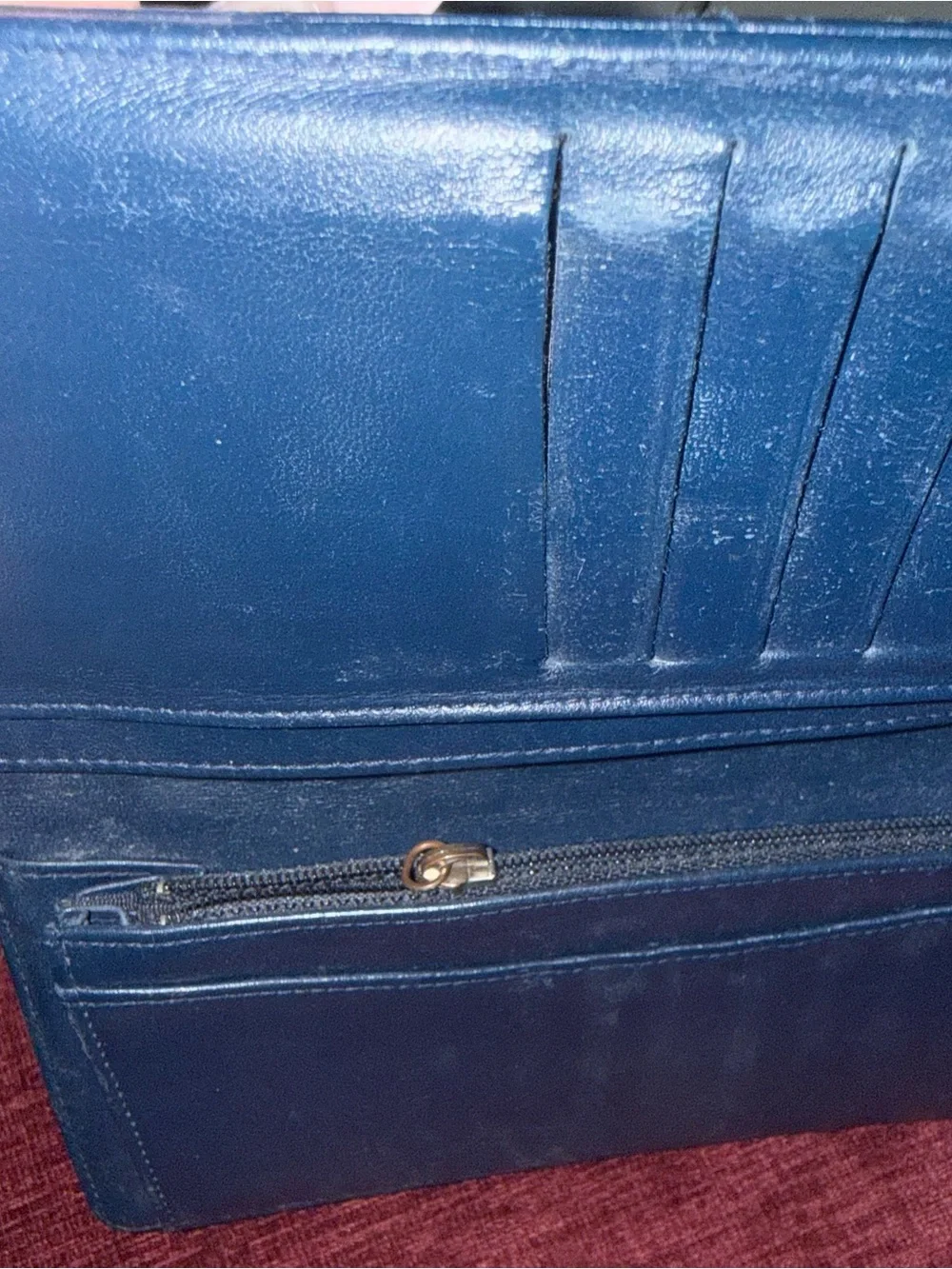 Chanel Quilted Lambskin Yen Wallet in Navy
